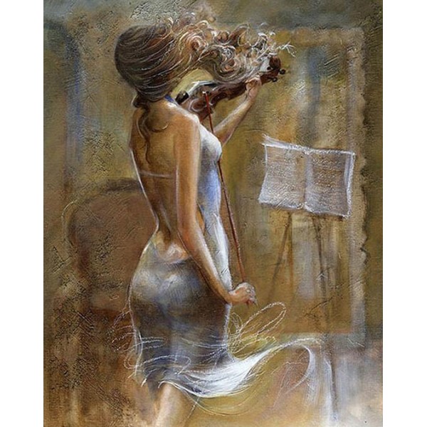 Stunning Lady Playing Violin